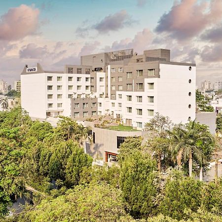 Vivanta Vadodara Exterior photo